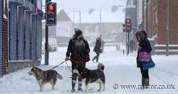 Snow: Met Office's first mention of 'colder interludes' amid warmest November for years