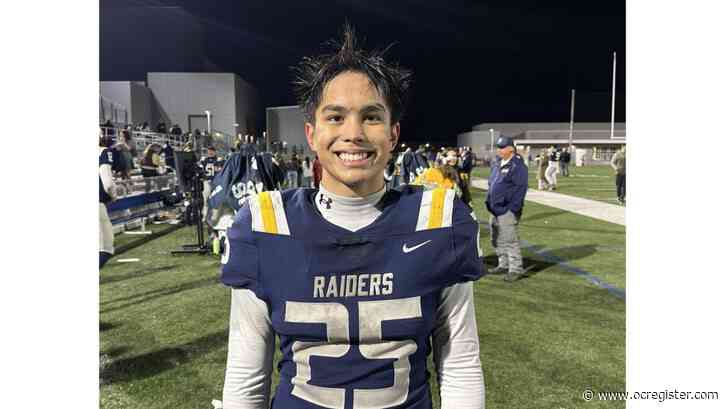 Anthony Abad leads the way as Sonora football flattens Alemany in Division 9 playoff opener