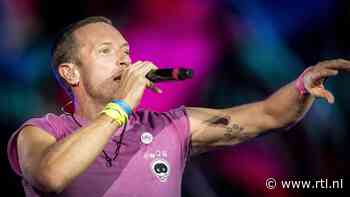 Chris Martin legt concert Coldplay stil om jongen te helpen