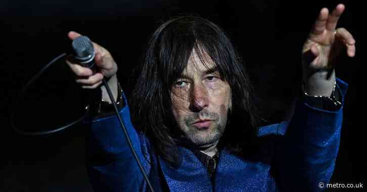 Primal Scream frontman accuses fellow 80s rock icon of ‘social climbing’