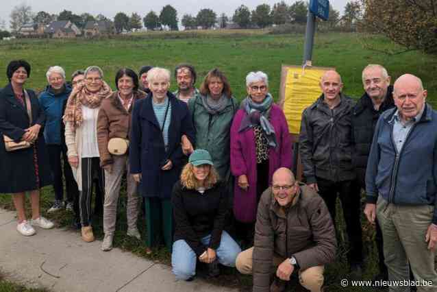 Buurt protesteert tegen nieuwe sociale woonwijk: “Onze kinderen kunnen nu al niet meer terecht in de eigen dorpsschool”