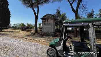 Appia Antica e Catacombe tour in golf cart, piccoli gruppi in inglese