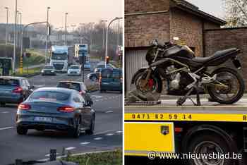 Motorrijder zonder rijbewijs geklist na politieachtervolging: “Snelheden tot meer dan 190 kilometer per uur gehaald”