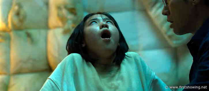 Freaky US Trailer for Exorcism Horror Thriller 'Devils Stay' from Korea