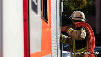 Rauch im Gewerbegebiet: Feuerwehr rückt mit Großaufgebot an - und gibt Entwarnung