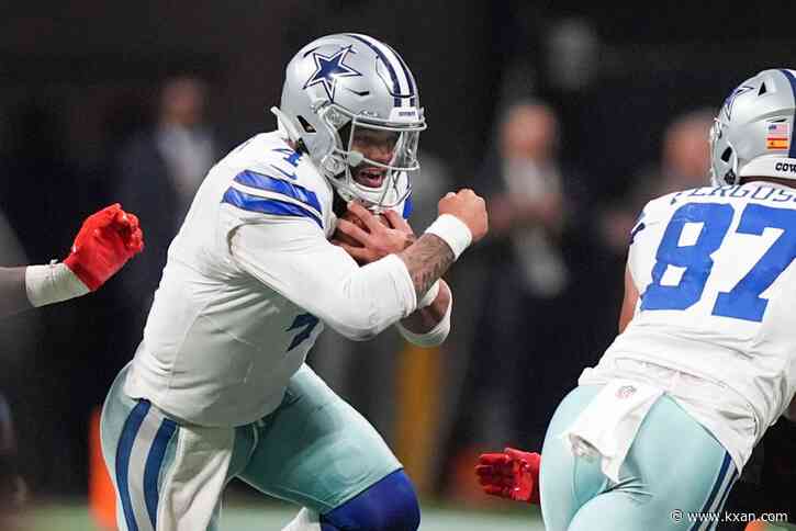 Dak Prescott wants to avoid surgery on hamstring and return this season, Jerry Jones says