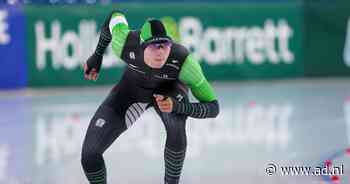 Jenning de Boo vliegt in Thialf op eerste 500 meter, Huizinga maakt grote indruk op 5 kilometer