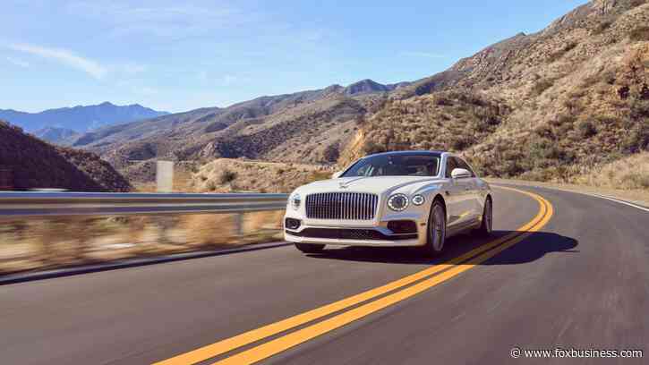 Bentley pushes back all-EV lineup timeline to 2035