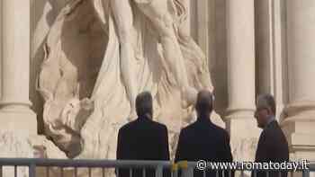 VIDEO | Gualtieri ha inaugurato la "nuova" Fontana di Trevi: ecco come sarà la passerella