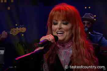 Wynonna Judd Sings 'Give a Little Love' on 'Austin City Limits'