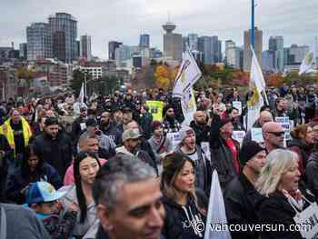 B.C. ports update: Talks set to resume in bid to end multi-day lockout