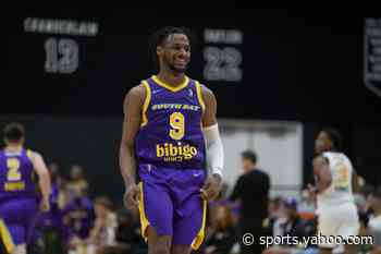 Bronny James makes his G League debut with LeBron James and Anthony Davis watching