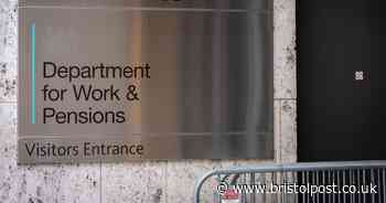 DWP alert as thousands of Brits could claim £300 before deadline