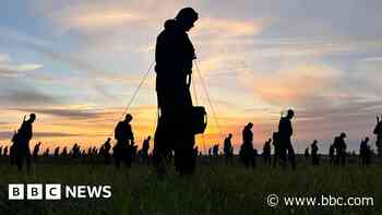 D-Day servicemen silhouettes break visitor records