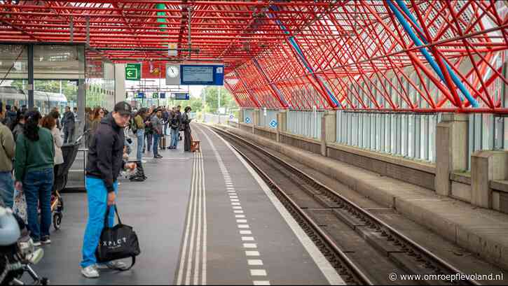 Flevoland - Komende twee weken stakingen bij het spoor, vanaf woensdag hinder