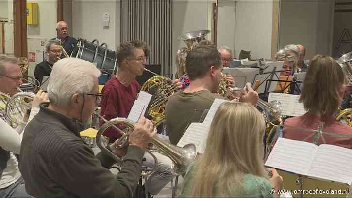 Biddinghuizen - Zonder enige ervaring spelen in een orkest, het kan in Biddinghuizen