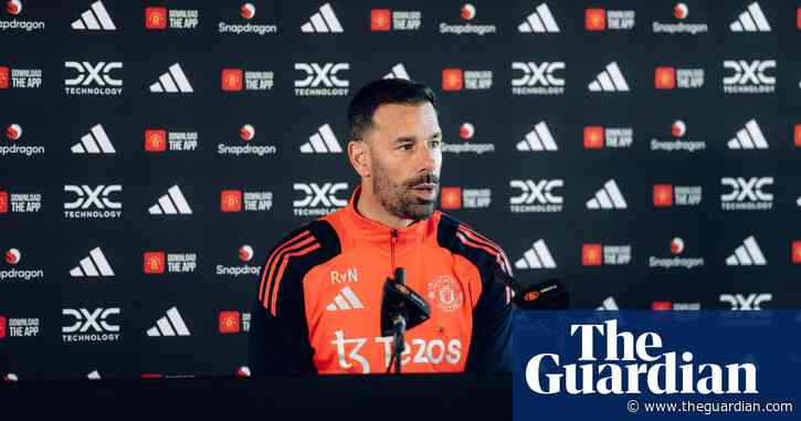 Van Nistelrooy keen to stay at Manchester United under Amorim – video