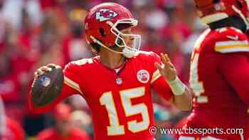 Week 10 NFL player props, QB, WR, TE, RB betting picks, AI prop predictions: Patrick Mahomes over 230.5 yards