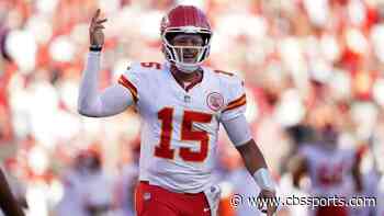 NFL player props, QB, WR, TE, RB betting picks, Week 10 AI prop predictions: Patrick Mahomes over 235.5 yards