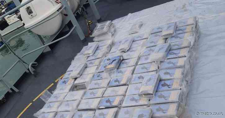 Four men arrested after 400kg of cocaine found on fishing boat