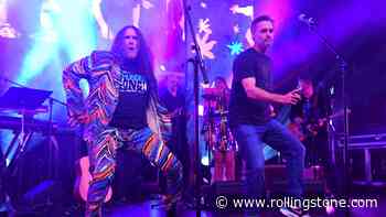 See ‘Weird Al’ Yankovic and Will Forte Cover Chappell Roan’s ‘Hot to Go!’ at Thundergong! Benefit