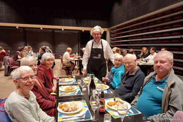 De burgemeester kookt voor cultuurverenigingen