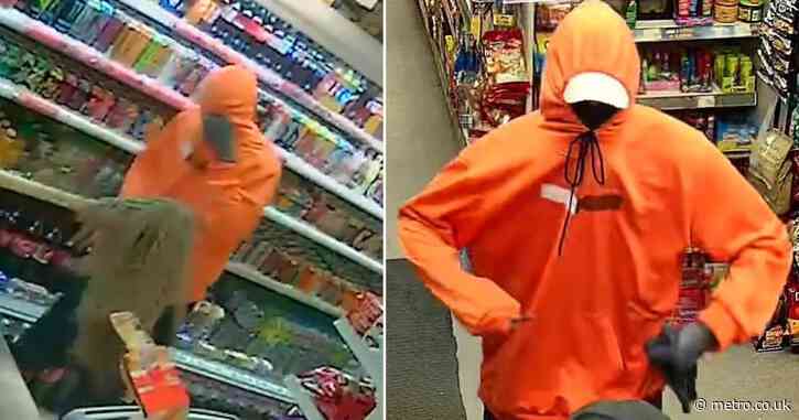 Brave shopkeeper fights off armed robber with a mop