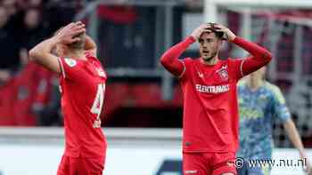 Gemiste kansen breken FC Twente ook tegen Ajax op: 'Het vreet aan ons'