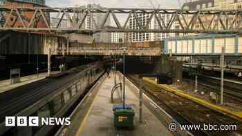 Rail passengers warned of 40 second door closures