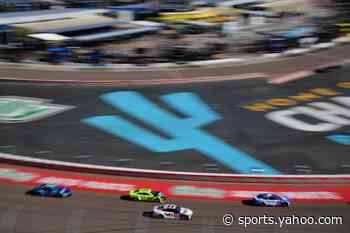 Pace car hits barrels at NASCAR Cup Series Championship Race, brings out red flag