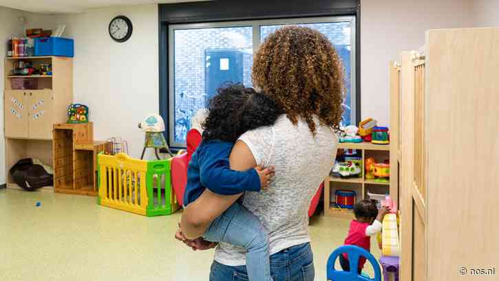 Kabinet zet goedkopere kinderopvang in 2027 door, ondanks personeelstekort