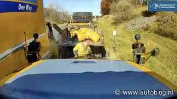 Video: Wegwerker heeft engeltje op z’n schouder