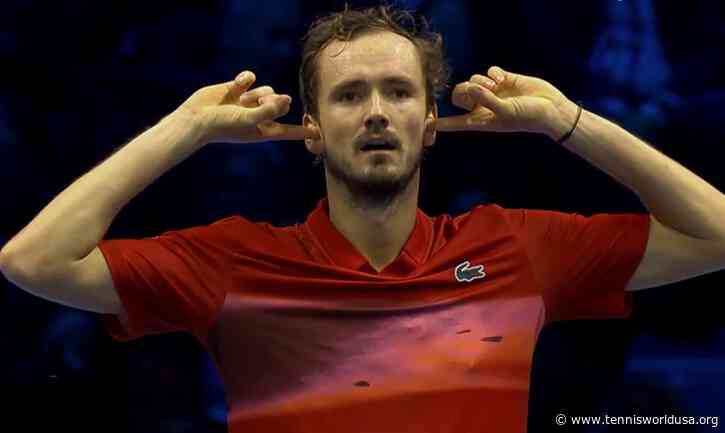 ATP Finals: Daniil Medvedev recovers and tops Alex de Minaur