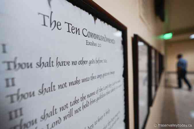 Federal judge blocks Louisiana law that requires classrooms to display Ten Commandments