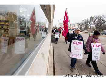 Saskatoon Public Library workers walk picket line during one-day strike