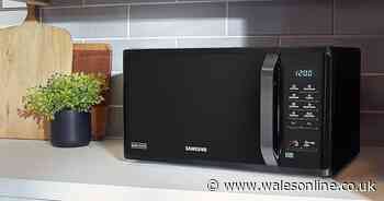 The ‘really powerful’ Samsung microwave that's now 40% off at Amazon in early Black Friday sale