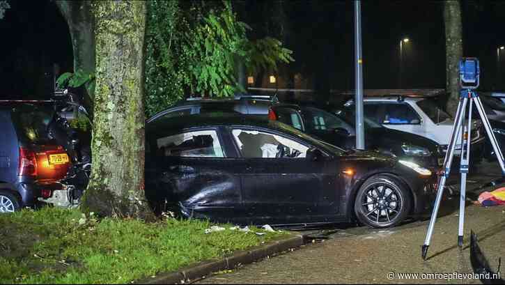 Almere - Vierde verdachte (13) aangehouden na wilde politieachtervolging Almere, mogelijk sprake van afpersing