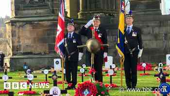 Scotland remembers the fallen on Armistice Day