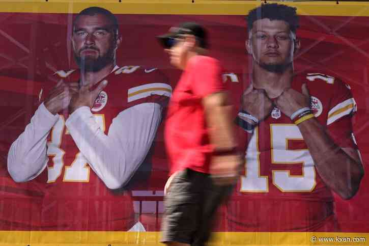 Homes of Kansas City Chiefs stars Mahomes, Kelce were burglarized in October: police reports