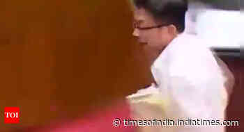 Watch: When Taiwan Parliament Member stole a bill and ran away