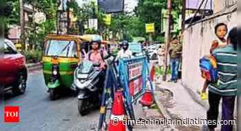 11-year-old boy dies in fall off mom's scooter, hitting speeding bus in Kolkata's Salt Lake