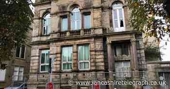 Historic building frontage should be saved from demolition decide councillors