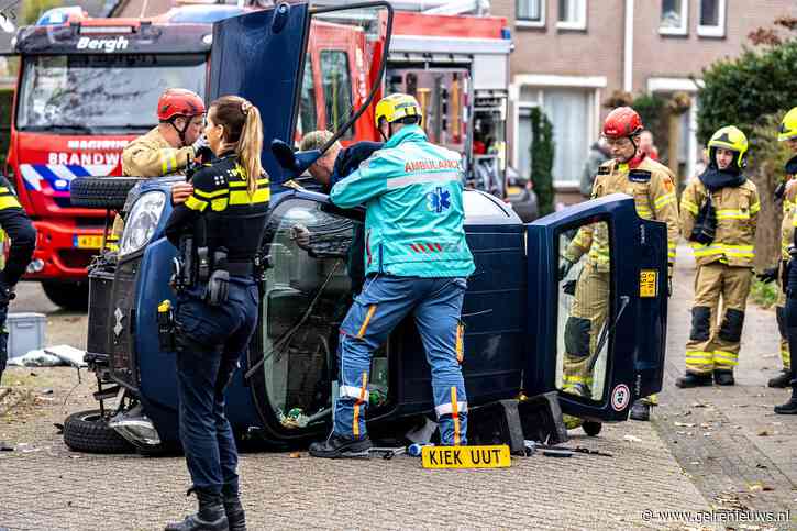 Man belandt met brommobiel op zijkant na eenzijdig ongeval