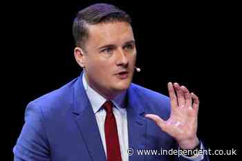 Streeting puts failing NHS fat cats in firing line as he warns service is ‘living on borrowed time’