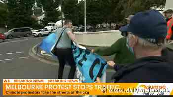 Eastern Freeway, CityLink, Punt Road traffic delays in Melbourne as climate change protesters block cars