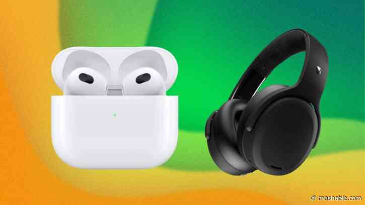 Scope out Walmart's early Black Friday headphone deals, including AirPods under $100