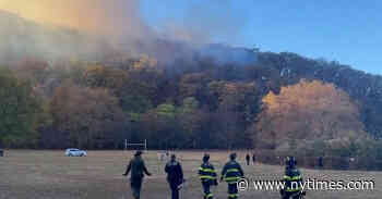 Brush Fire Burns in Manhattan, the Latest of Several Blazes in the Region