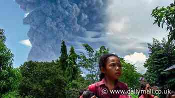 Jetstar resumes flights between Australia and Bali after volcanic eruption