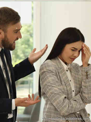 How to identify toxic colleagues at your workplace