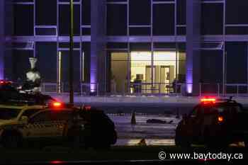 Man kills himself with blasts outside Brazil's Supreme Court after failing to get inside